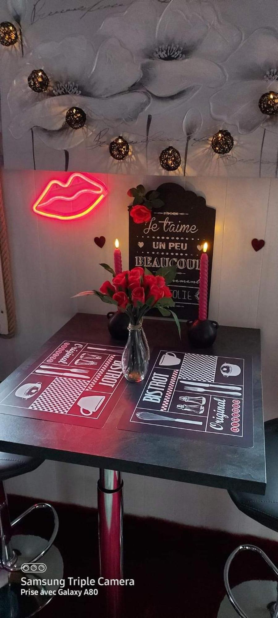 Peniche Morgane 2 Sas Les Betises Hotel Cambrai Eksteriør billede